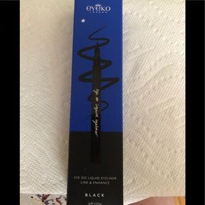 Eyeliner London Liquid Eyeliner Black NIB!!!